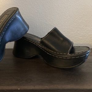 Vintage 90s Steve Maiden chunky platform sandals